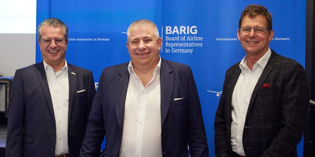 BARIG e.V. (LTR): Ulrich Topp, Director Aviation Business Development, and Dr. Henning Pfisterer, Senior Vice President Aviation and Accountable Manager, from Düsseldorf Airport together with Michael Hoppe, BARIG Chairman and Executive Director. Exchange with the airlines at the recent BARIG Full Board on December 13, 2023.